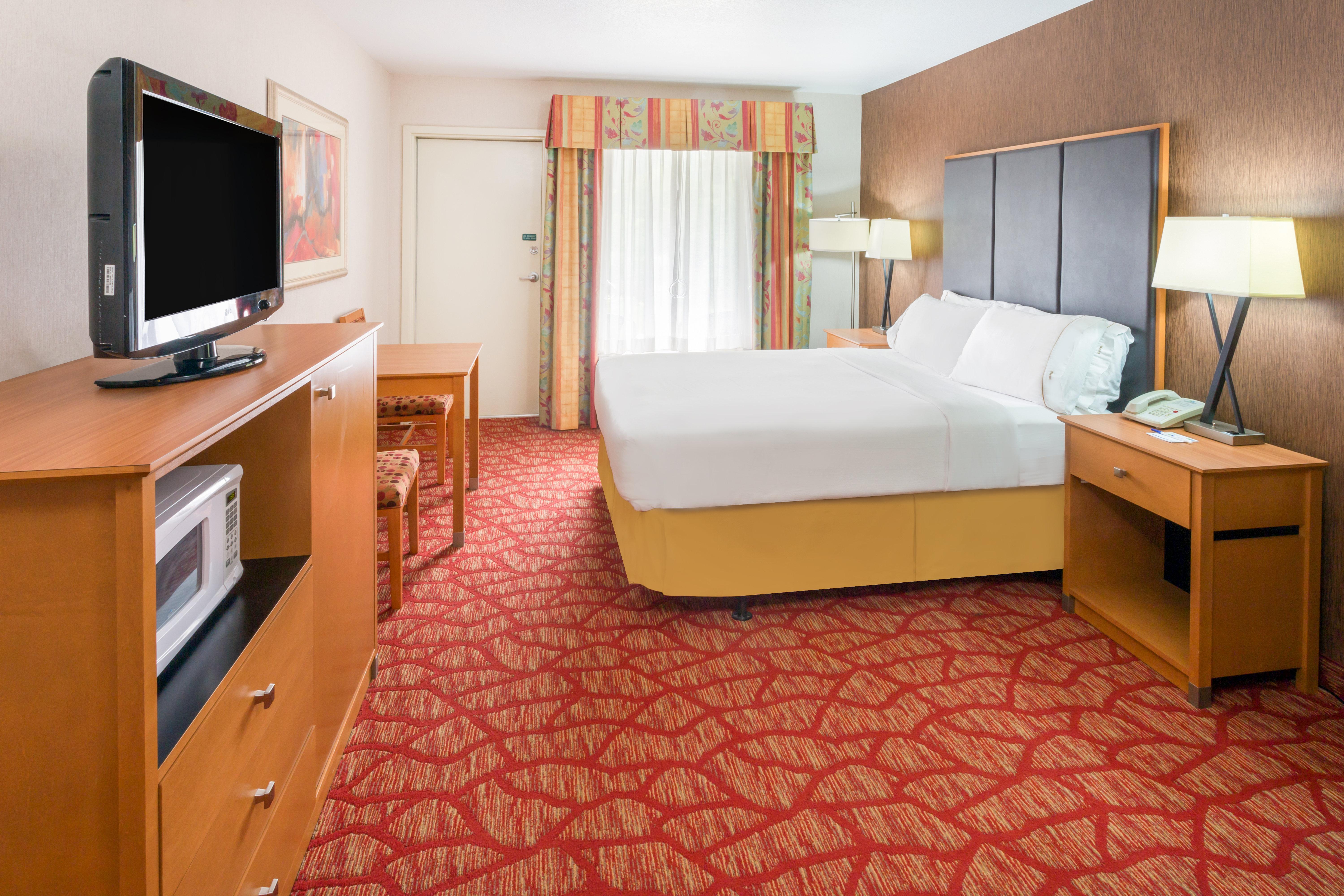 Holiday Inn Express Roseburg By Ihg Ngoại thất bức ảnh